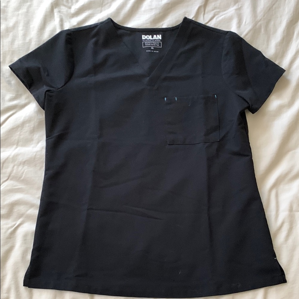 Dolan Mayfair V-Neck 2-Pocket Scrub Top